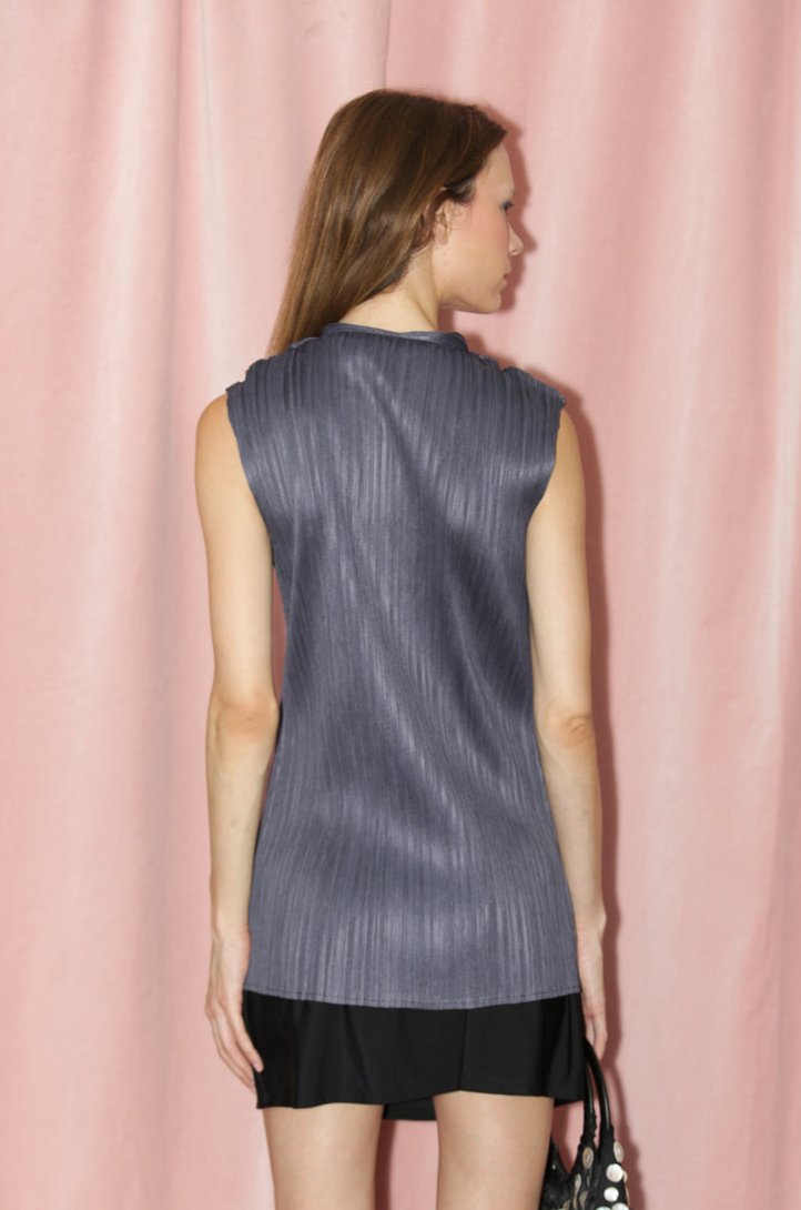 Silver Sleeveless Blouse (S)