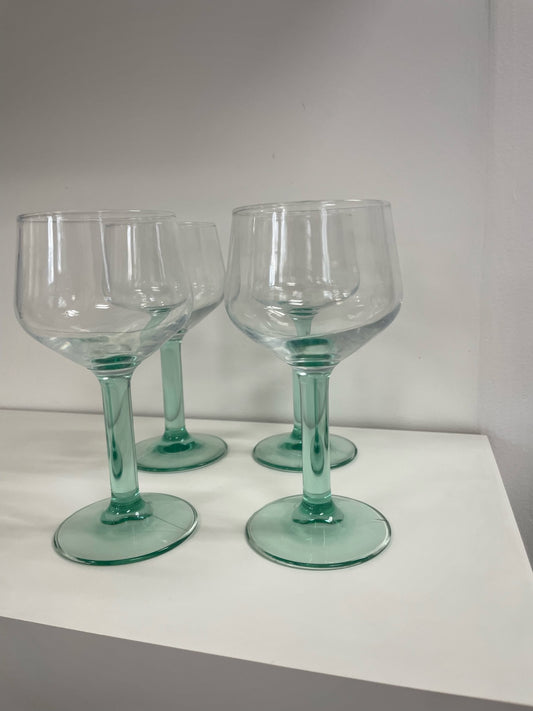 Vintage Wine Glass Set