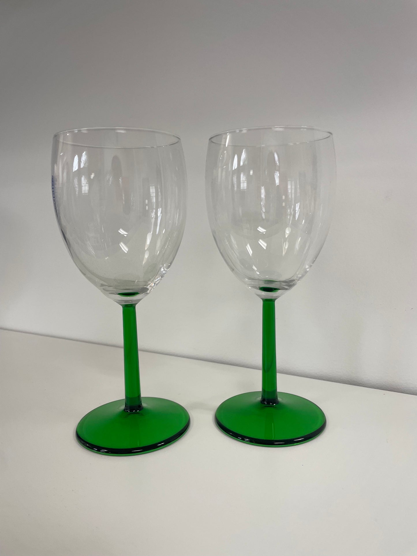 Vintage Wine Glass Set