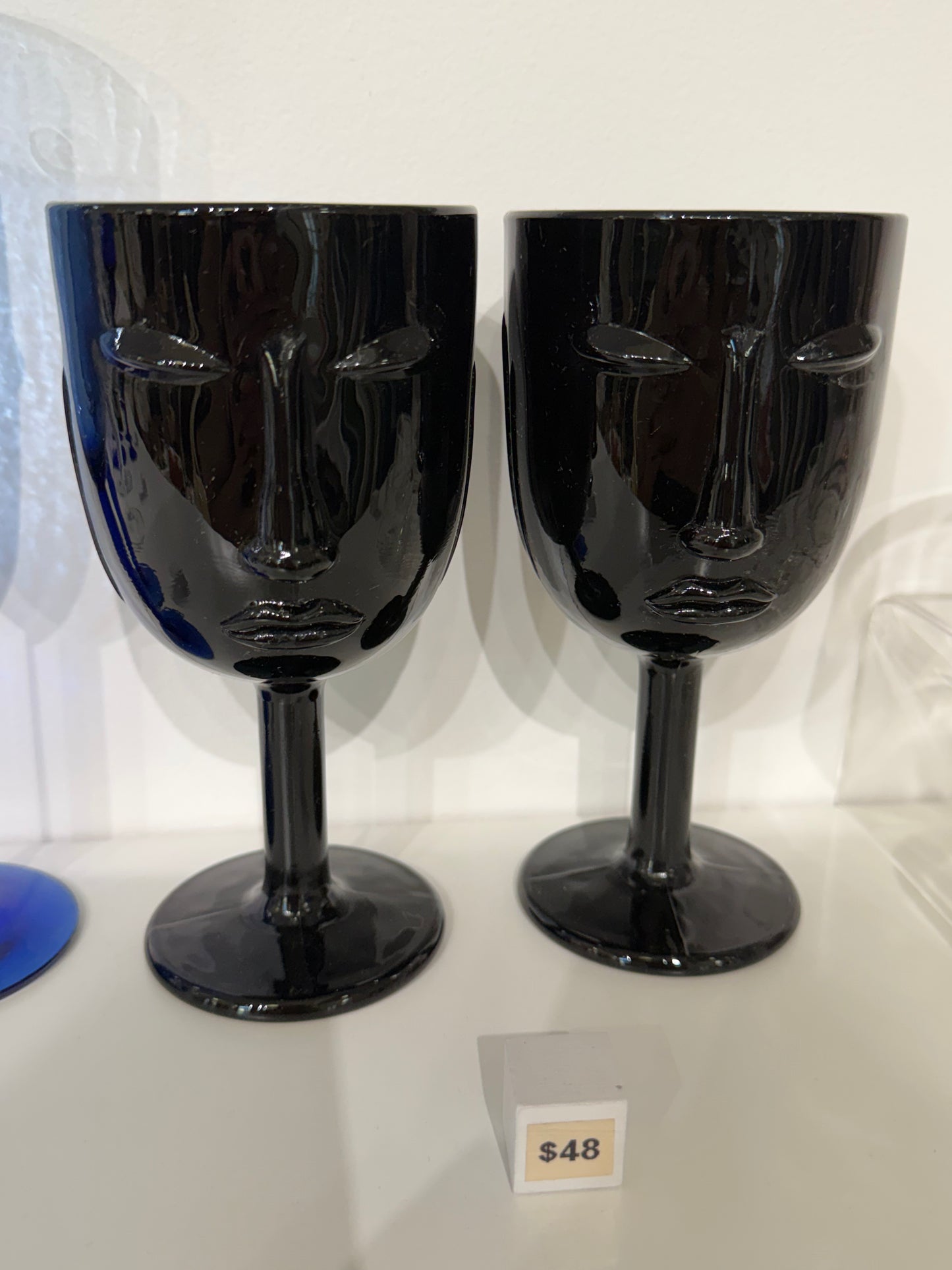 Vintage Black Wine Glass (Set of 2)