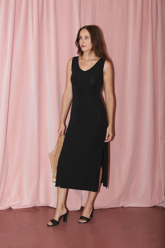 Black V-Nack Dress (S)