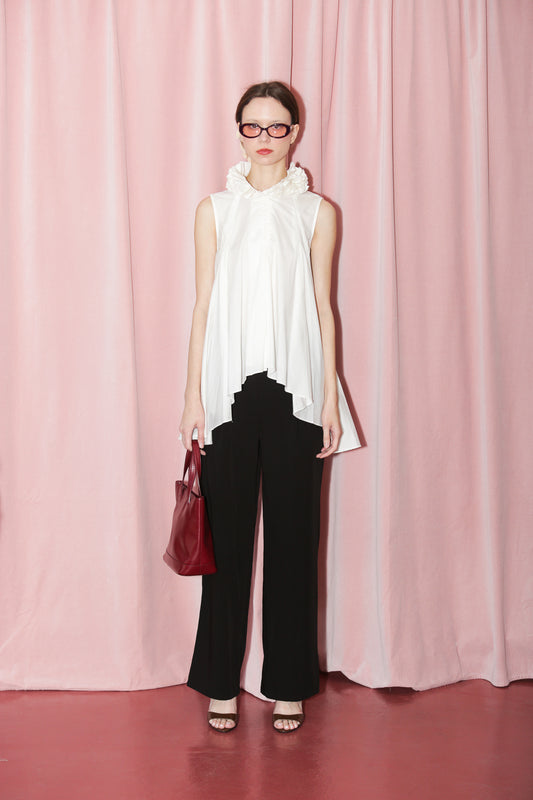 White Sleeveless Ruffle Collar Blouse (S)