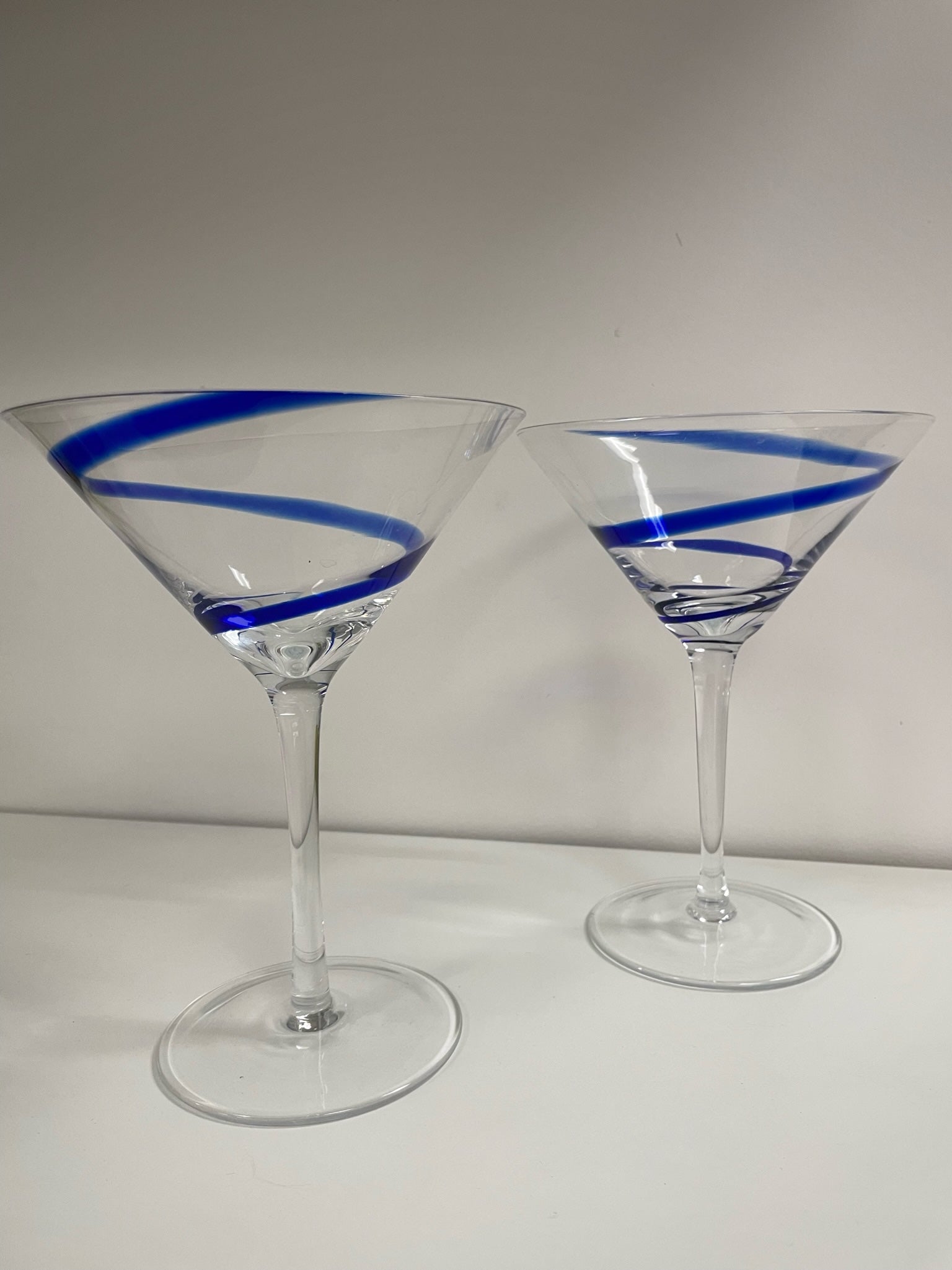 4 Vintage Etched Cocktail Martini Glasses Set of 4 -  Sweden