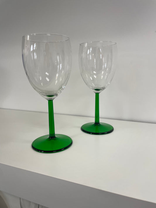 Vintage Wine Glass Set